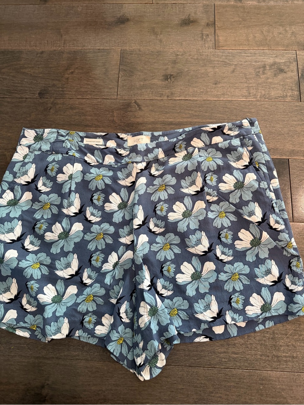 LOFT Navy Floral Print Women's Bermuda Shorts
